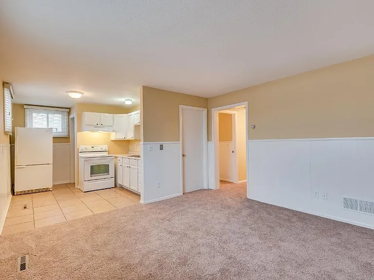 4733 Welcome Ave N #2 — Photo 8