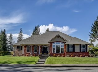 1261 Edgewater Ln, Lynden, WA 98264