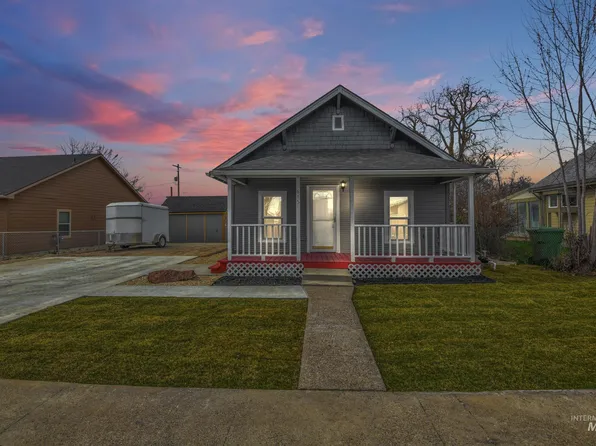 615 N 2nd St, Payette, ID 83661