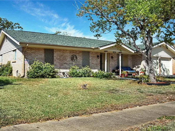 6225 Sweeney Dr, Corpus Christi, TX 78413