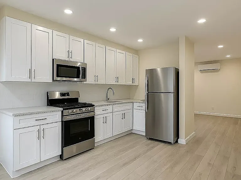 25-60 48th St #3 — Photo 5