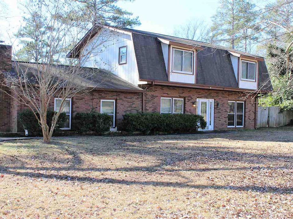 1st image of 118 Deerwood Cir