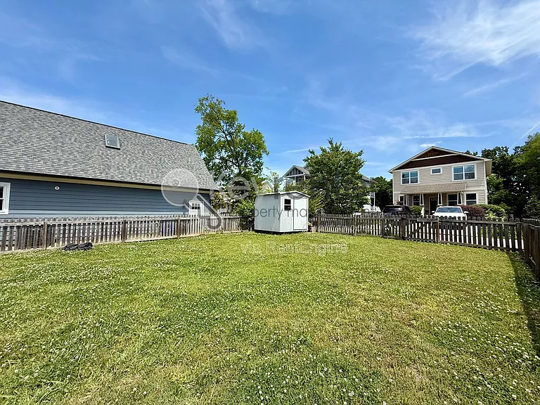 308 Druid Ln — Photo 12