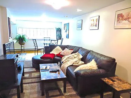 1 bed, 550 sqft, $2,800 — Photo 2