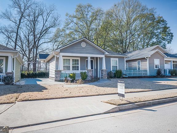 3rd image of 2341 Glebe Ct