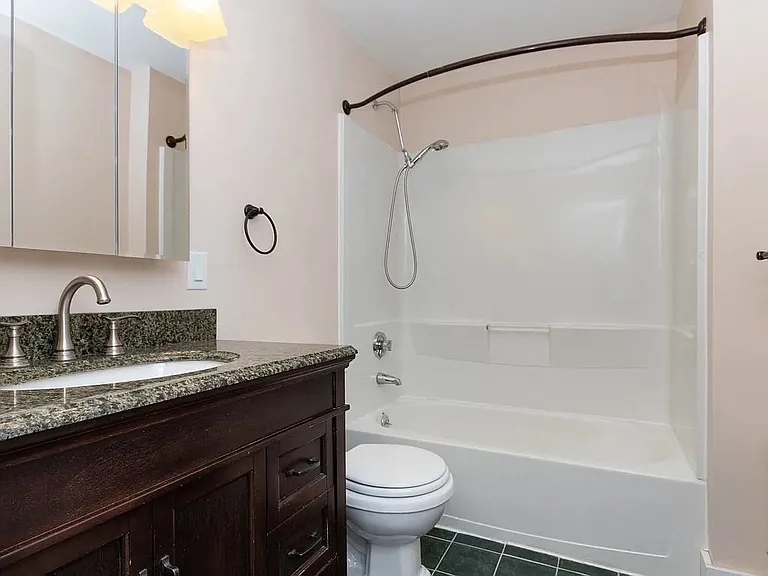 41 Central St #1 — Photo 9