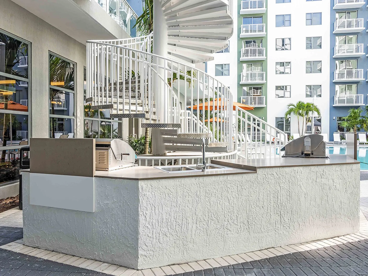 Lazul North Miami Beach Apartments — Photo 3