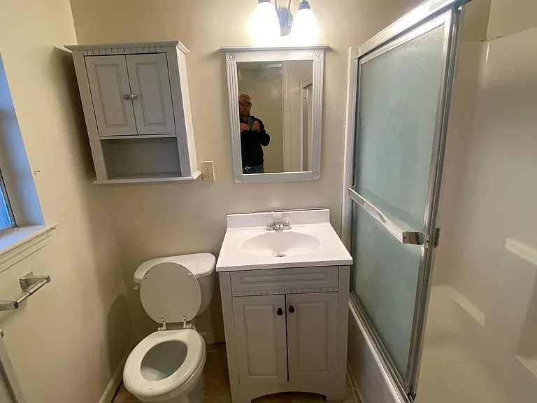 1938 Oconnor St #9 — Photo 5