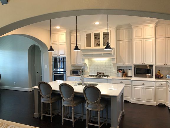 3rd image of 27719 Rumson Dr