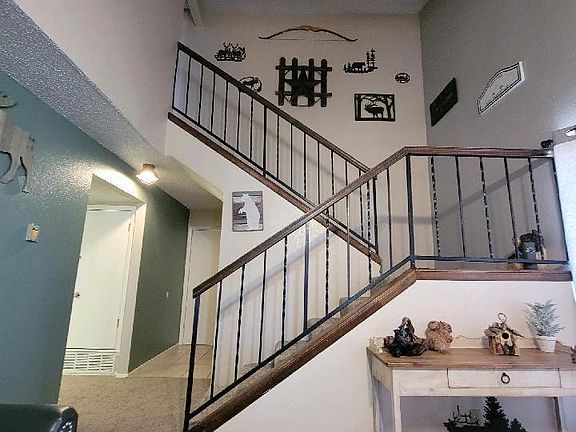 5th image of 108 Niblic Ct