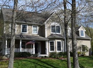 133 Edstrom Rd, Marlborough, CT 06447