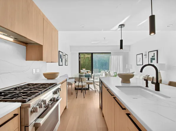 24 Huntington Street image 3 of 20