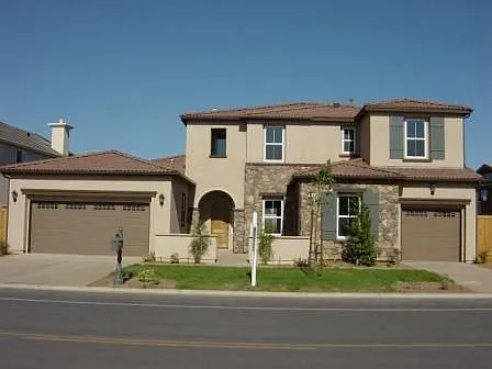 4262 N Quail Lake Dr photo 1