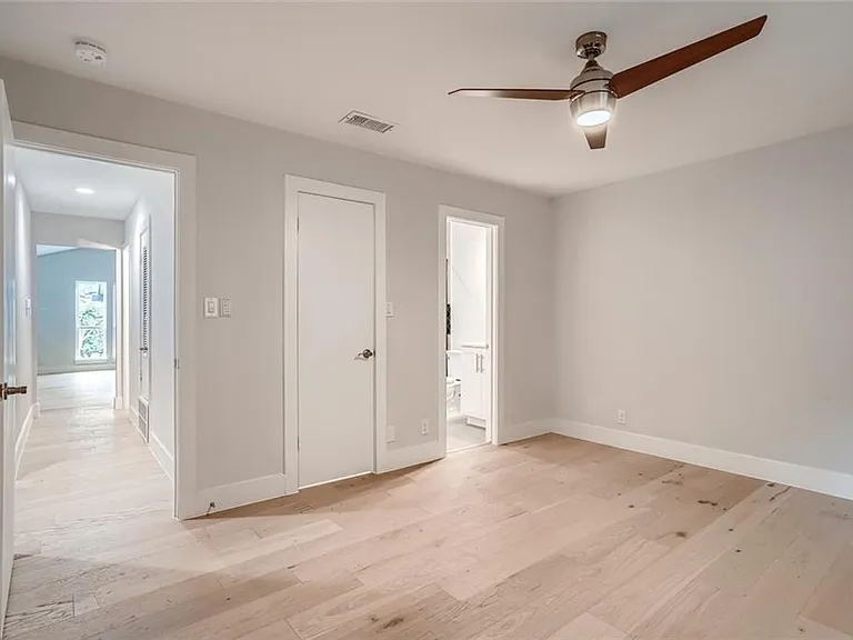 6204 Shadow Valley Dr #B — Photo 11