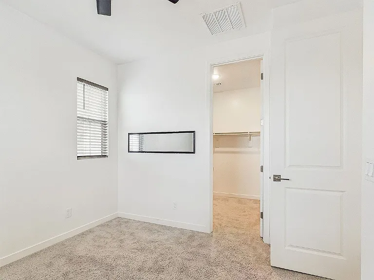 1133 N Jay Pl — Photo 28