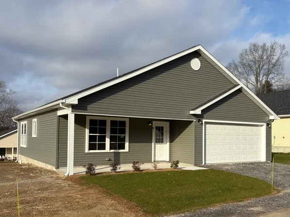 6 Nahaco Hill Lane, Eastford, CT 06242