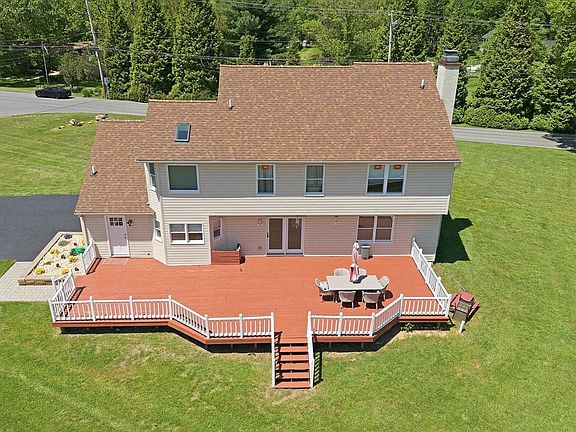 5th image of 75 Auburn Rd