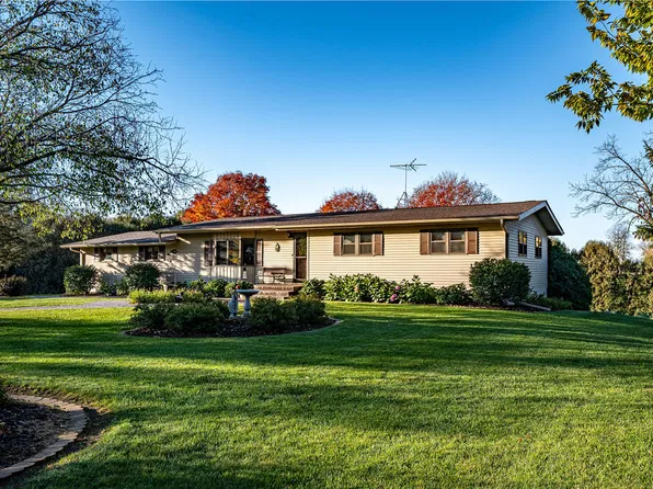 W12481 695th Avenue, Prescott, WI 54021