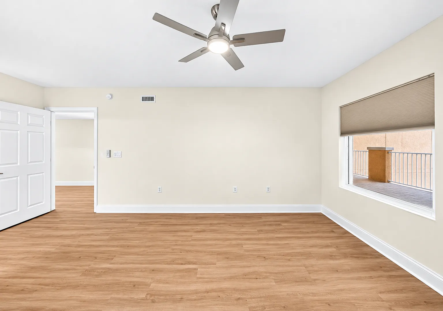 Direct Oceanfront Living With Unobstructed Atlantic Views — Photo 4