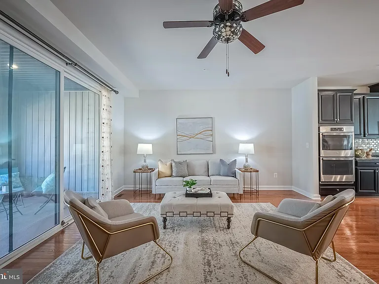 22308 Seabring Ter — Photo 10