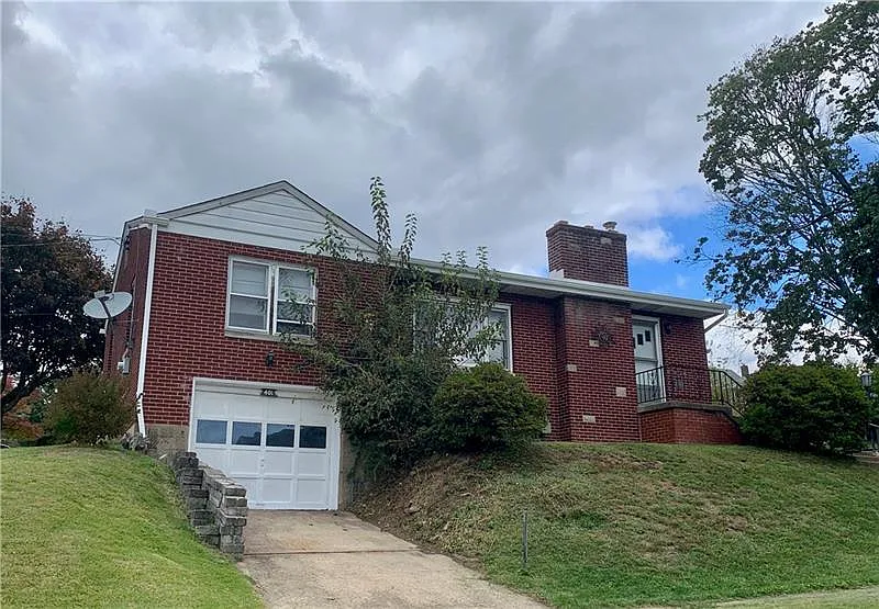 401 Walnut St photo 1