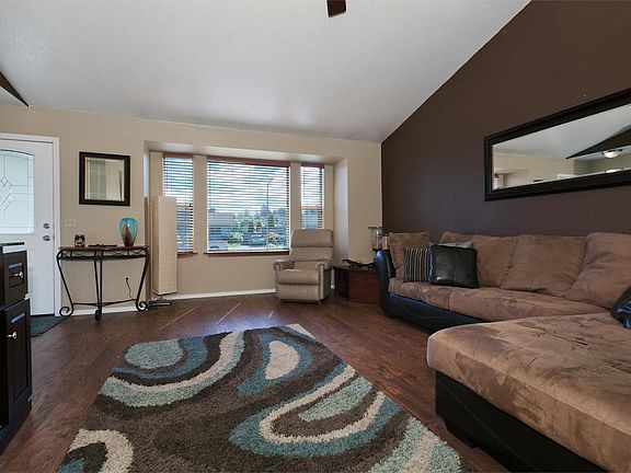 5th image of 7004 65th Ave NE