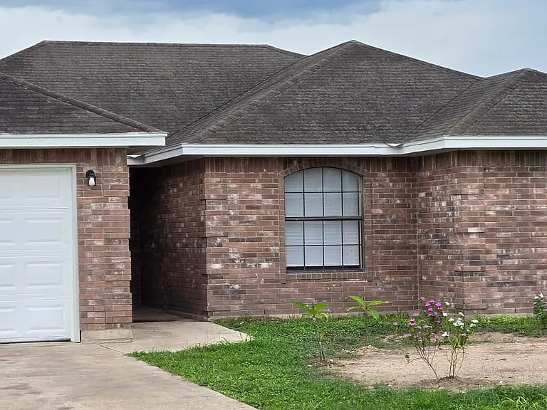 5015 Jovan Cir — Photo 1
