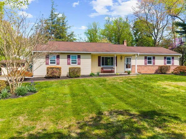 115 Lea Dr, Lansdale, PA 19446