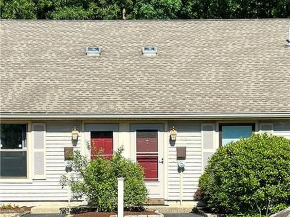 565 Smithfield Rd APT C6, North Providence, RI 02904