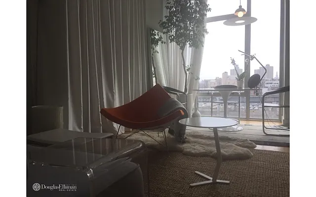 Rented by Douglas Elliman | media 2