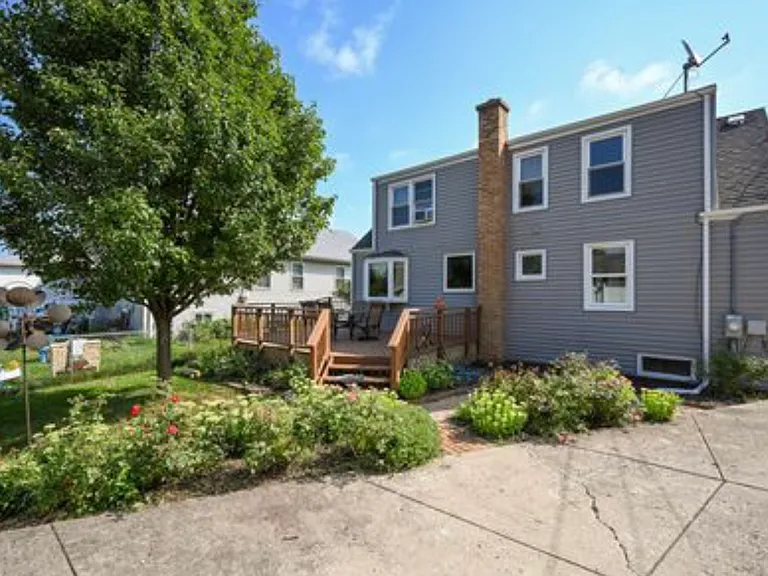 108 S Craig Pl — Photo 8