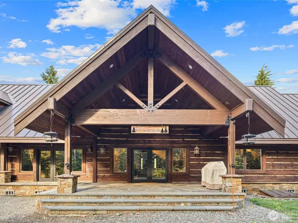 770 Kachess River Road, Easton, WA 98925