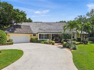 4 Sabal Ct, Sewalls Pt, FL 34996