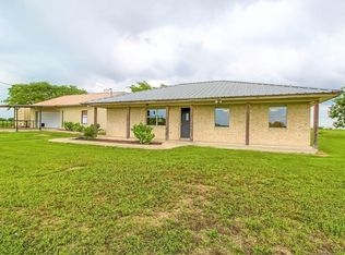 1689 County Road 460, COUPLAND, TX 78615