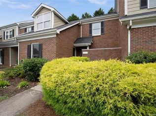 9126 Kings Canyon Dr, Charlotte, NC 28210