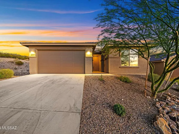 11105 S Silver Fern Dr, Vail, AZ 85641