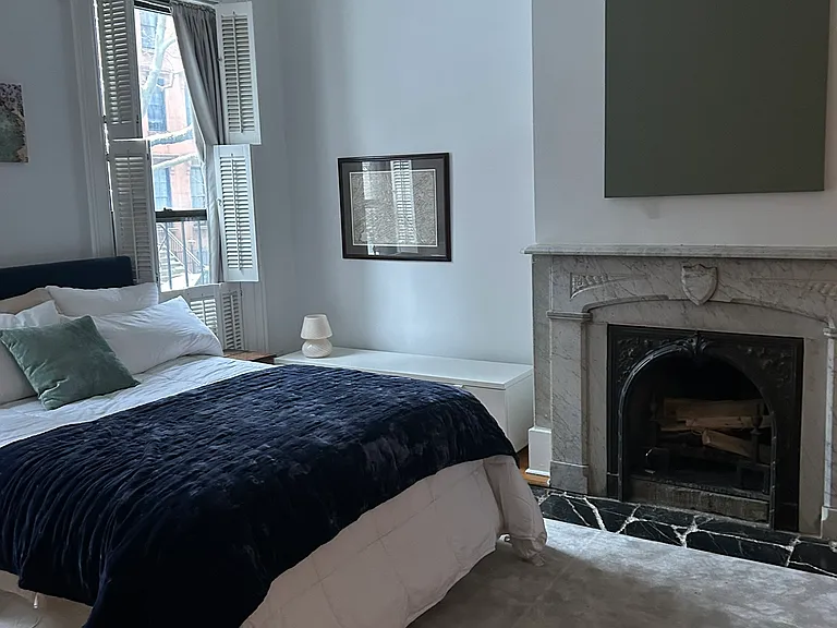 486 State St #1 — Photo 7