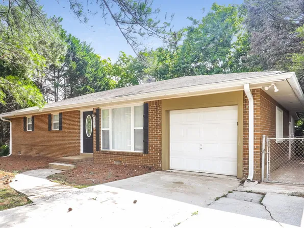 303 Mercer Dr, Jonesboro, GA 30236