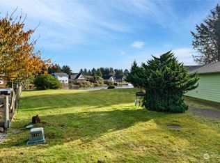 800 Cod Ct SW, Ocean Shores, WA 98569
