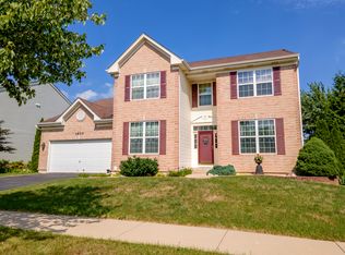 1800 Fulton Ln, Sycamore, IL 60178