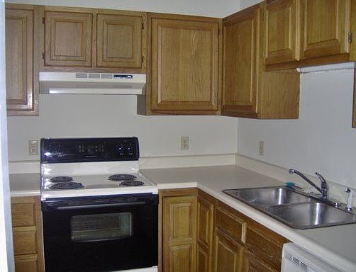 5th image of 465 Bramblewood Ln