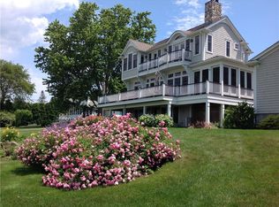 158 Camden Rd, Narragansett, RI 02882