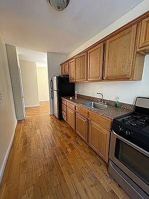 1st image of 1129 43rd St #B44