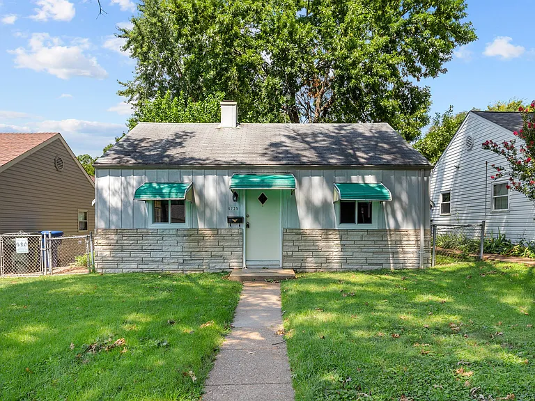 6725 Wanda Ave — Photo 14