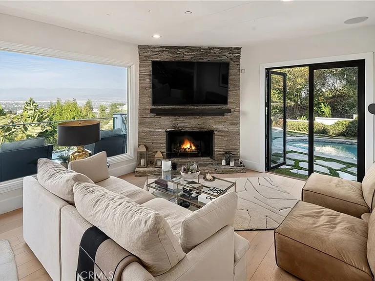3642 Alta Mesa Dr — Photo 19