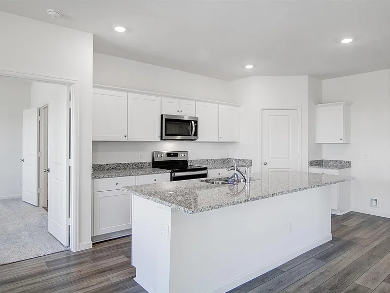 5002 Highland Springs Dr — Photo 8