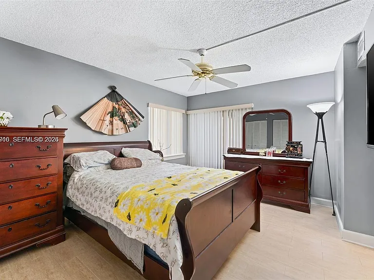 64 Wimbledon Lake Dr #64 — Photo 18