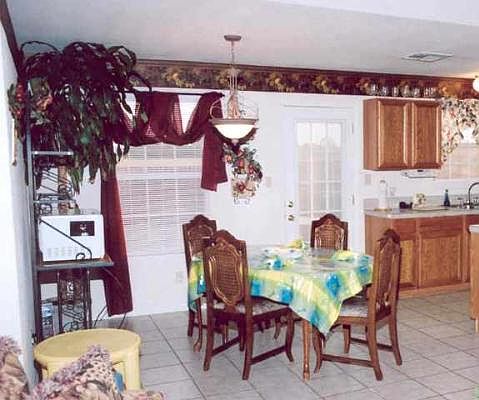 4th image of 5526 GREEN GROVE