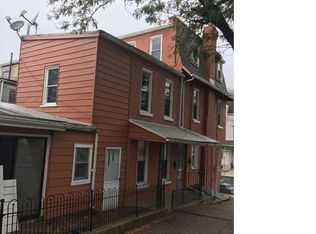 1762 Perkiomen Ave, Reading, PA 19602