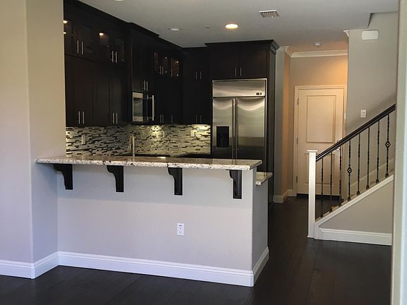 4th image of 6003 Marcelli Cir